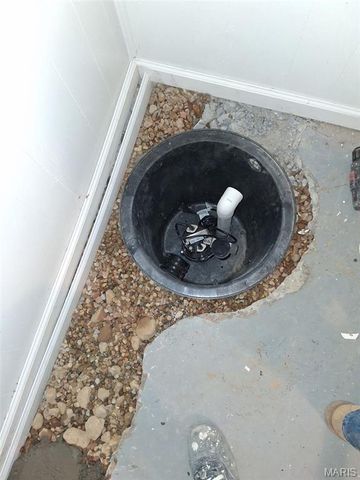 10539 Monarch Drive, St Louis, MO 63136