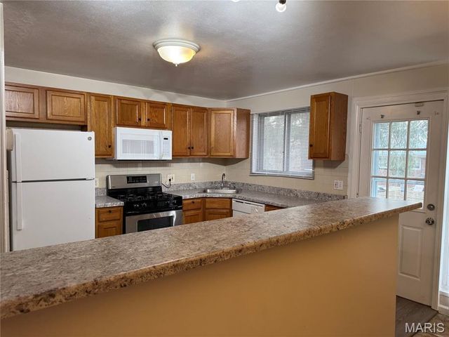 10539 Monarch Drive, St Louis, MO 63136