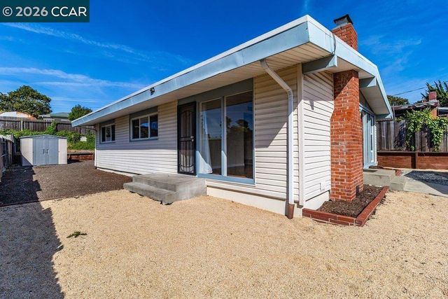 2512 Ardmore Dr, San Pablo, CA 94806