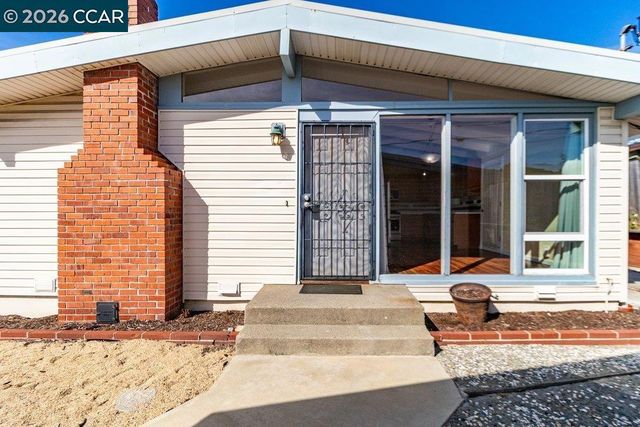 2512 Ardmore Dr, San Pablo, CA 94806