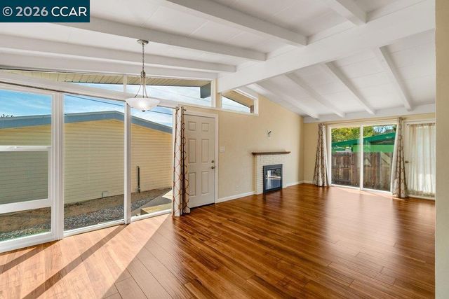 2512 Ardmore Dr, San Pablo, CA 94806