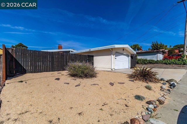 2512 Ardmore Dr, San Pablo, CA 94806