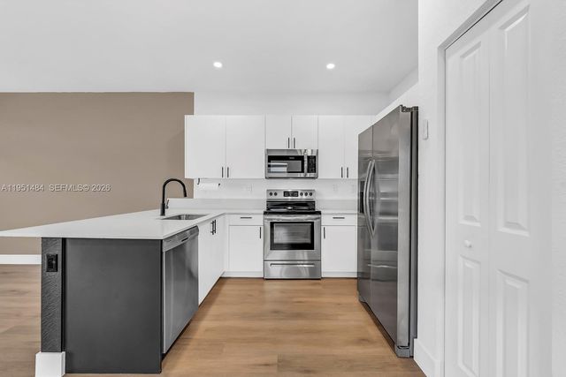 13067 SW 286th Way 13067, Homestead, FL 33033