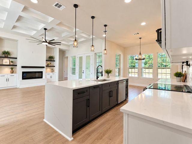 30915 Brown Pine Street, Huffman, TX 77336
