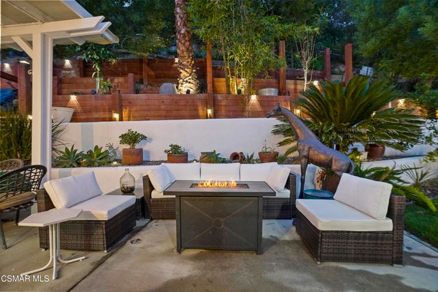 4771 Excelente Drive, Woodland Hills, CA 91364