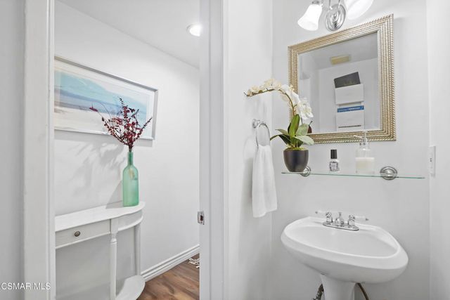 4771 Excelente Drive, Woodland Hills, CA 91364