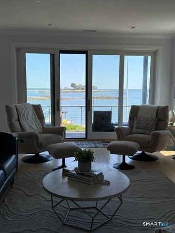 26 Summer Island Road, Branford, CT 06405
