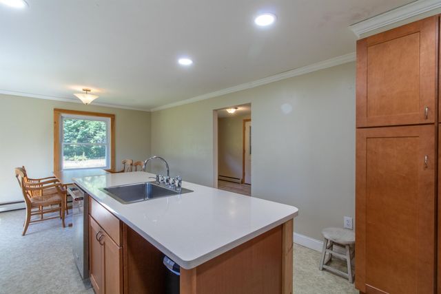 3041 Cross Road, Jay, VT 05859