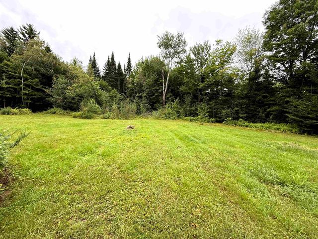 3041 Cross Road, Jay, VT 05859