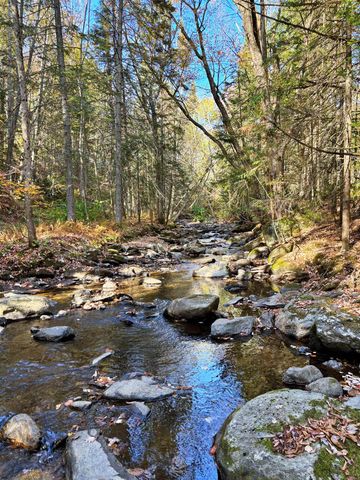 3041 Cross Road, Jay, VT 05859