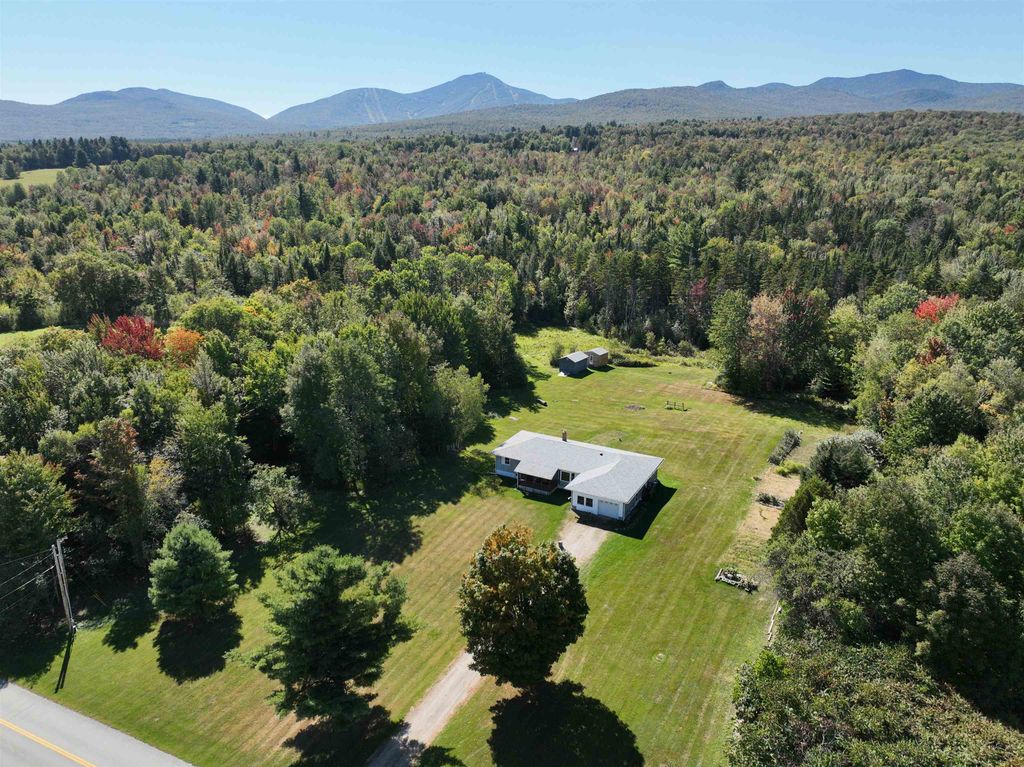 3041 Cross Road, Jay, VT 05859