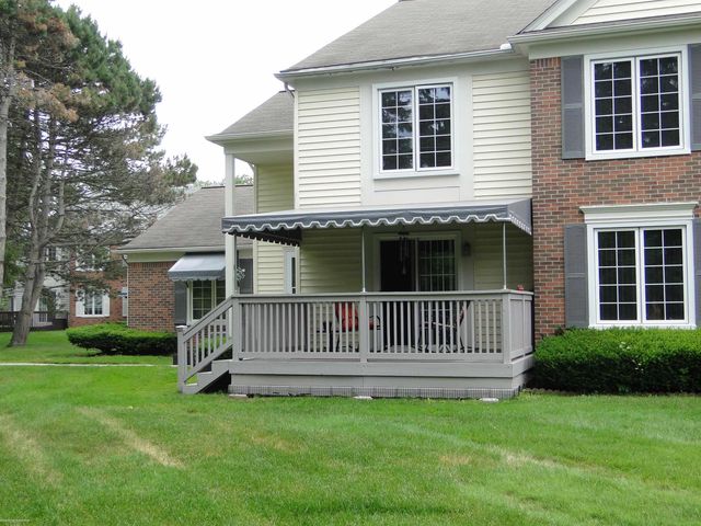 37343 Stonegate Circle, Clinton Twp, MI 48036
