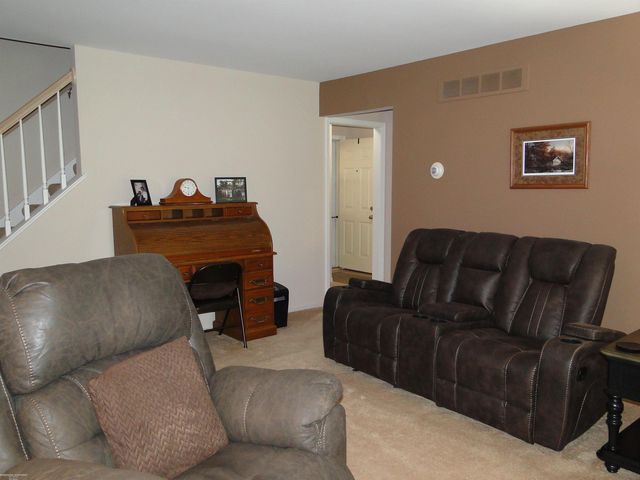 37343 Stonegate Circle, Clinton Twp, MI 48036