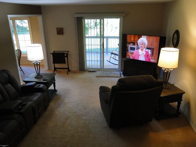 37343 Stonegate Circle, Clinton Twp, MI 48036