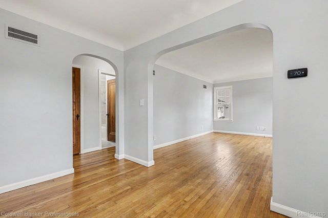 11101 Gold Arbor Road, Plymouth Charter Township, MI 48170