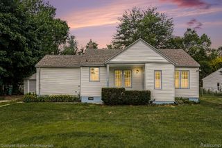 11101 Gold Arbor Road, Plymouth Charter Township, MI 48170
