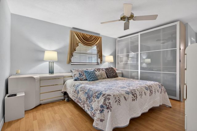 7306 NW 94th Way, Tamarac, FL 33321