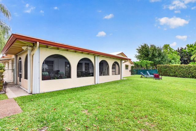 7306 NW 94th Way, Tamarac, FL 33321