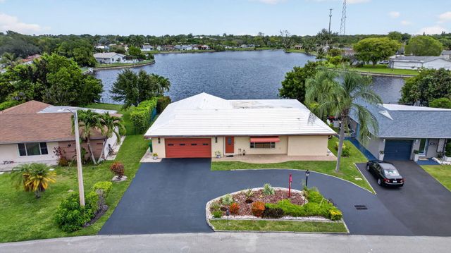 7306 NW 94th Way, Tamarac, FL 33321