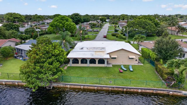7306 NW 94th Way, Tamarac, FL 33321