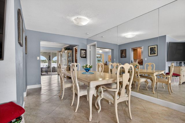 7306 NW 94th Way, Tamarac, FL 33321