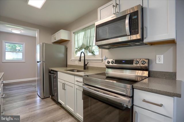 573 RITA DR, Odenton, MD 21113