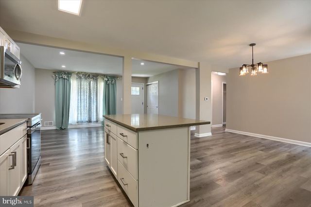 573 RITA DR, Odenton, MD 21113