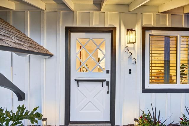 323 Glencrest Drive, Solana Beach, CA 92075