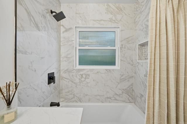 323 Glencrest Drive, Solana Beach, CA 92075