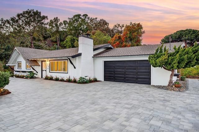 323 Glencrest Drive, Solana Beach, CA 92075
