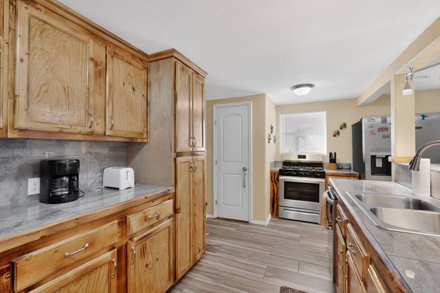 308 Dolores Drive NW, Albuquerque, NM 87105