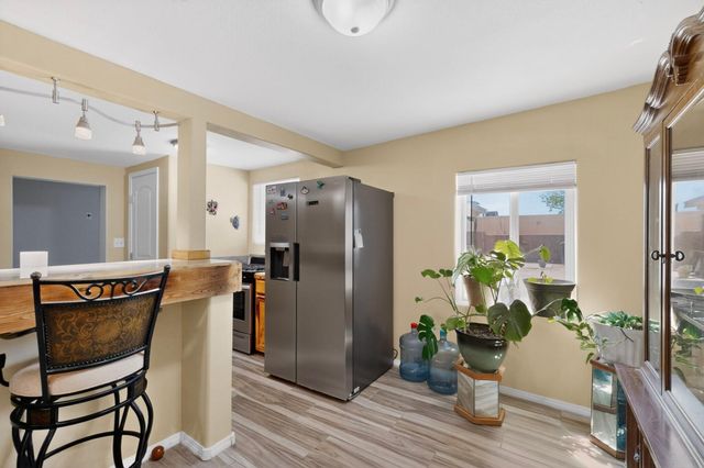 308 Dolores Drive NW, Albuquerque, NM 87105