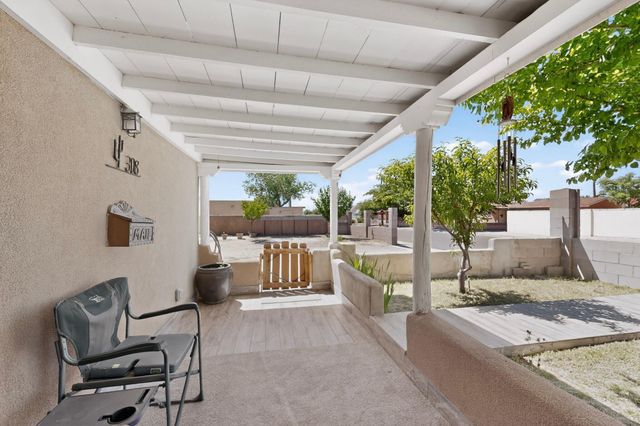 308 Dolores Drive NW, Albuquerque, NM 87105