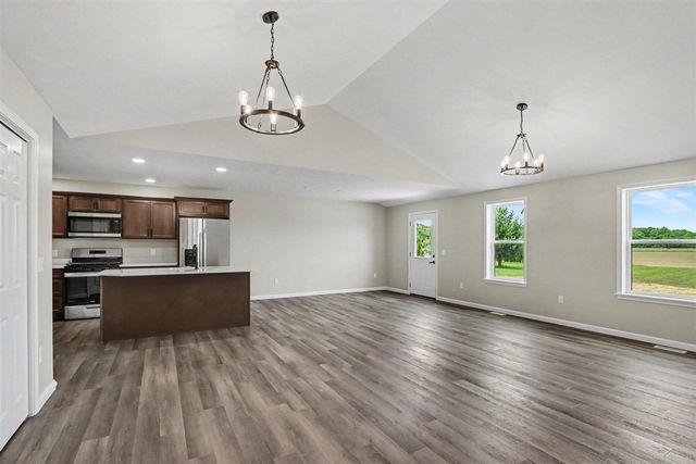 124 Jeremy Street, Constantine, MI 49042