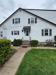630 Tulip Avenue 2, Floral Park, NY 11001