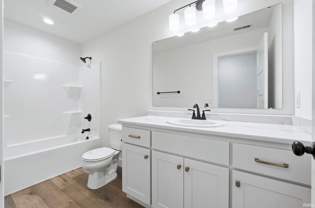 17663 Seahawk Lane, Huntertown, IN 46748