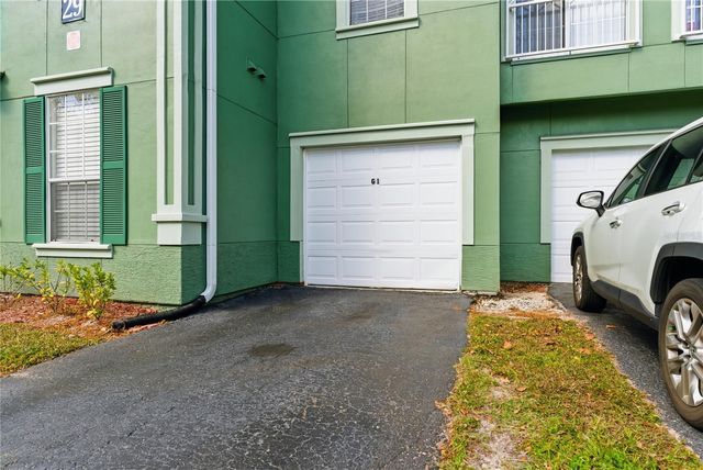 9646 LAKE CHASE ISLAND WAY 9646, Tampa, FL 33626