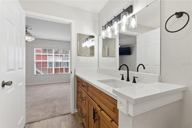 9646 LAKE CHASE ISLAND WAY 9646, Tampa, FL 33626