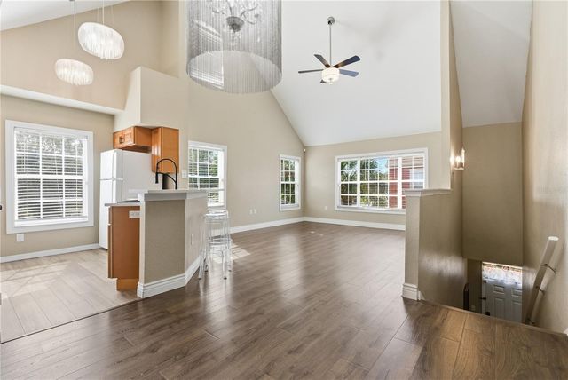9646 LAKE CHASE ISLAND WAY 9646, Tampa, FL 33626