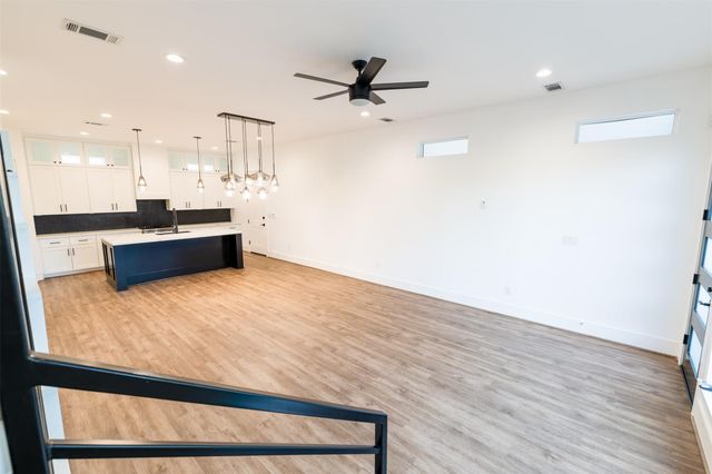 1206 Hamblen Street, Houston, TX 77009