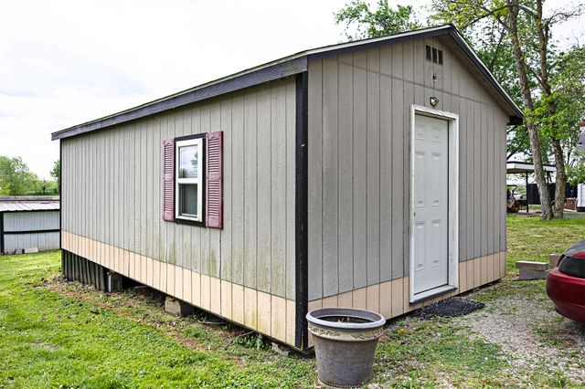 1794 Kirkwood Road, Salvisa, KY 40372