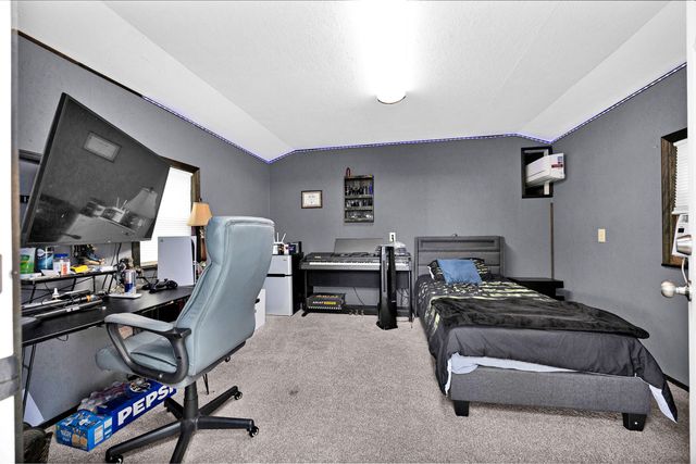 1794 Kirkwood Road, Salvisa, KY 40372