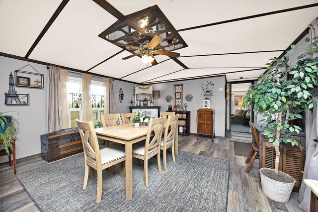 1794 Kirkwood Road, Salvisa, KY 40372