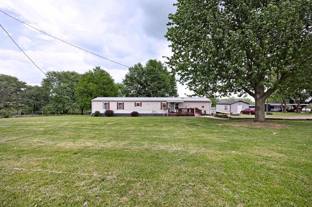 1794 Kirkwood Road, Salvisa, KY 40372
