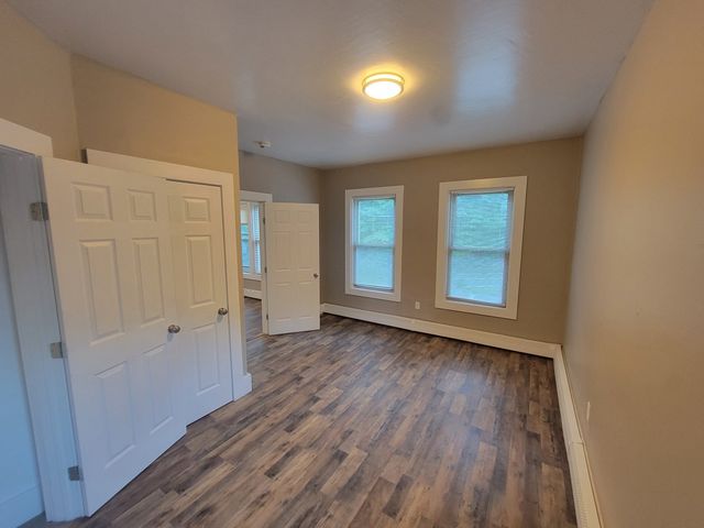 84 North Main Street 2, Grafton, MA 01519