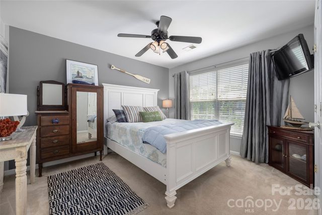 211 Alnwick Lane, Waxhaw, NC 28173