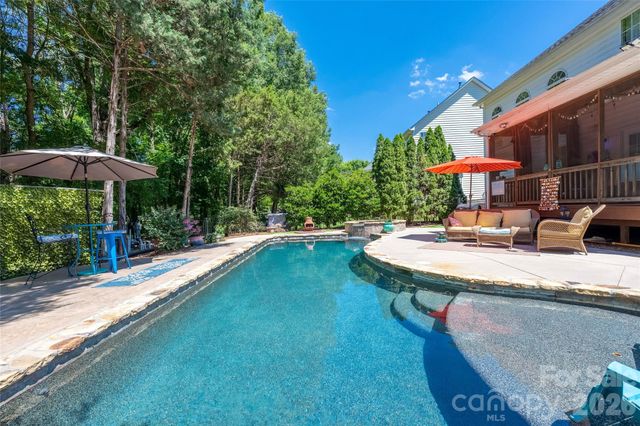 211 Alnwick Lane, Waxhaw, NC 28173