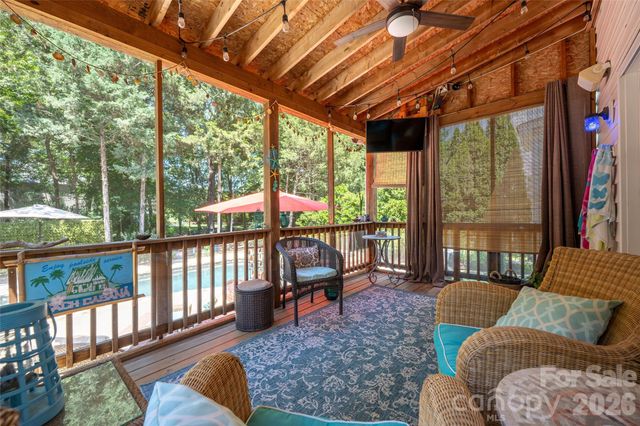 211 Alnwick Lane, Waxhaw, NC 28173