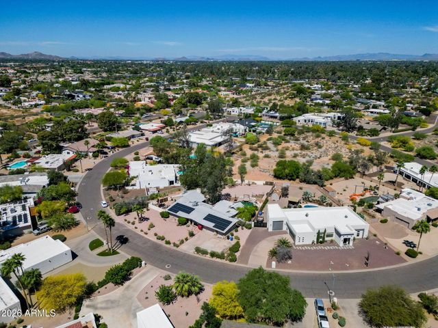 5854 E ONYX Avenue, Paradise Valley, AZ 85253