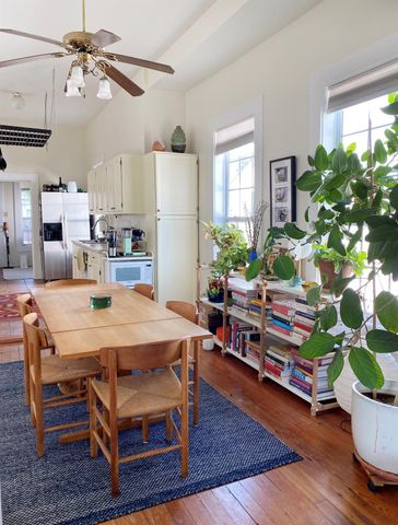 609 W 35th ST, Austin, TX 78705